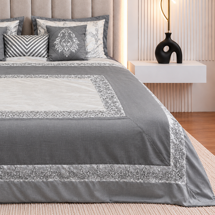 Luxury 9-Piece Embroidered Summer Bridal Comforter Set